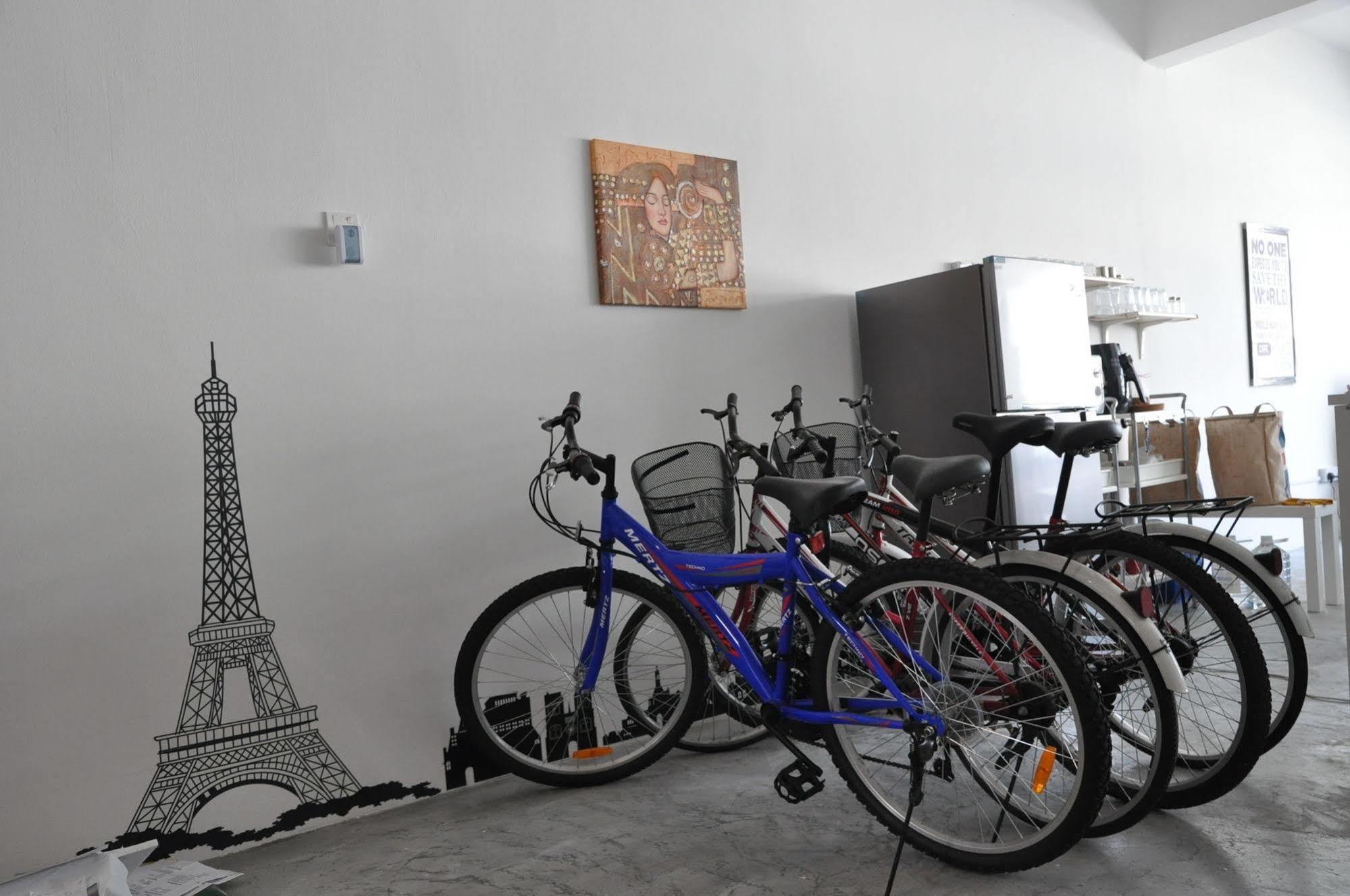 Bed & Bike Backpackers Studio Іпох Екстер'єр фото